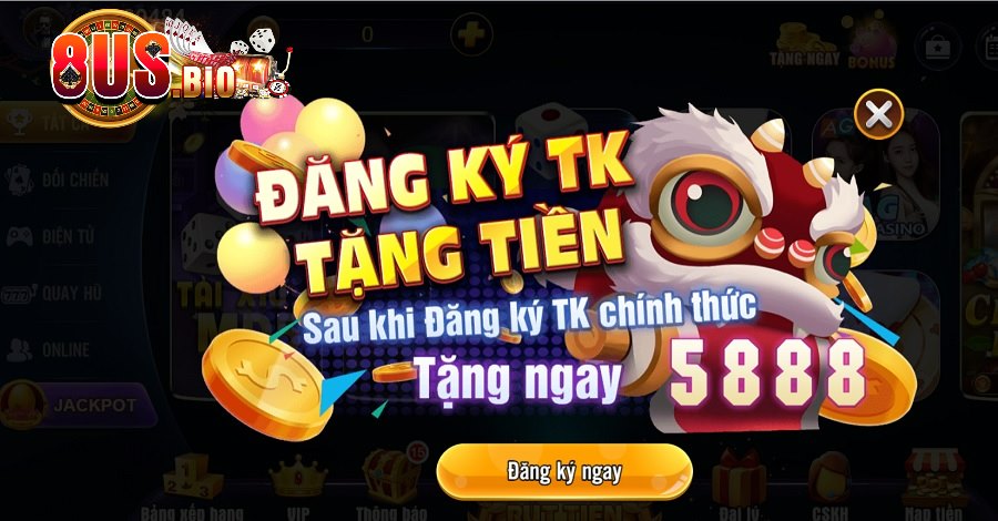 Ngoài tặng code thì khách còn nhận thêm nhiều phần quà khác